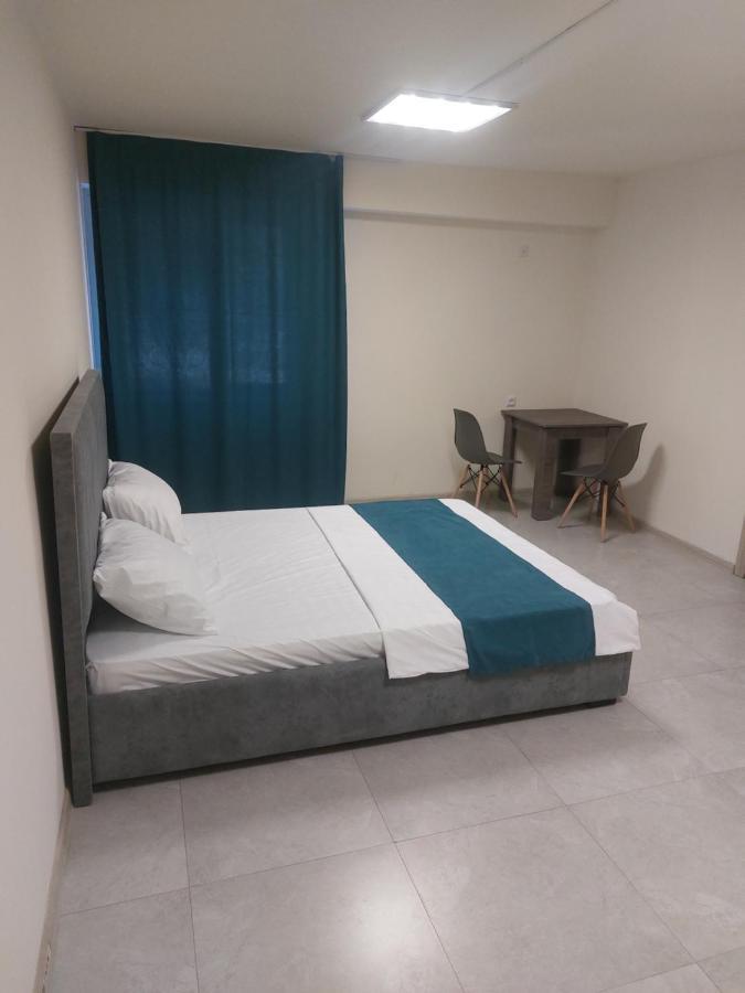 The Best Hotel-Hostel Jerevan Buitenkant foto