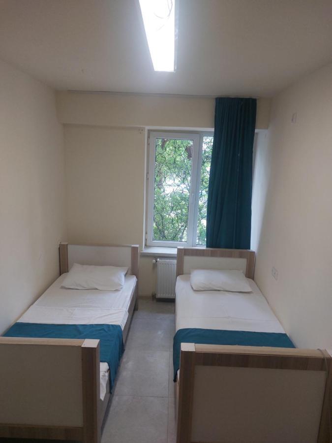 The Best Hotel-Hostel Jerevan Buitenkant foto