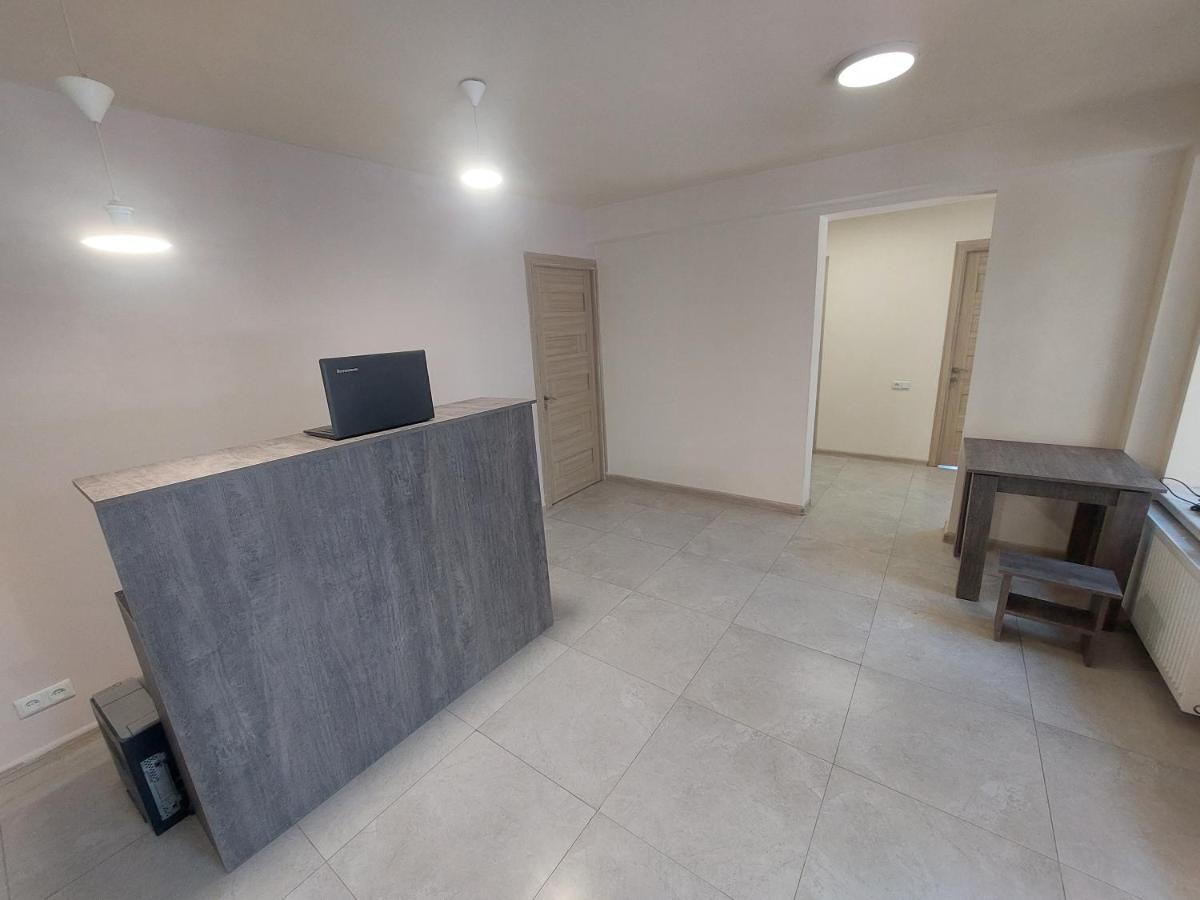 The Best Hotel-Hostel Jerevan Buitenkant foto